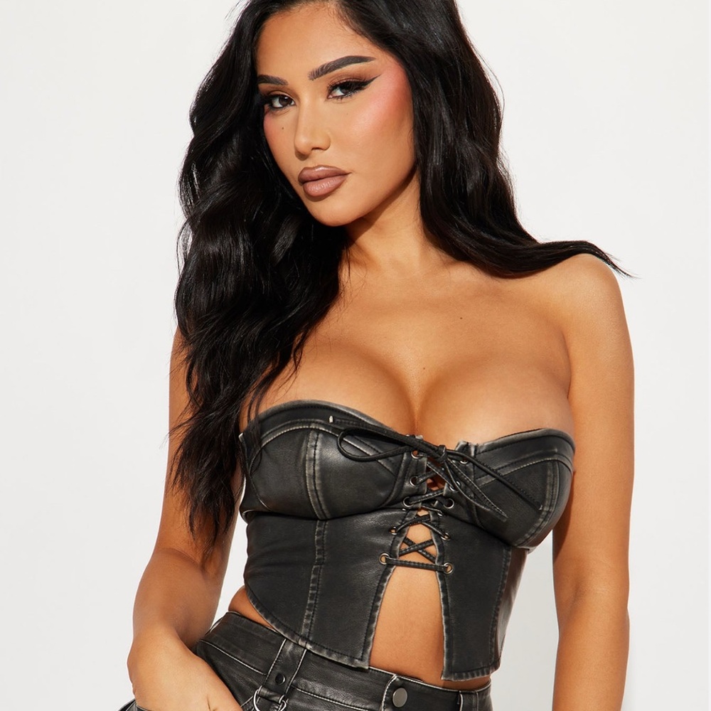 Fashion Nova Blue Gray Sleeveless Crop Top